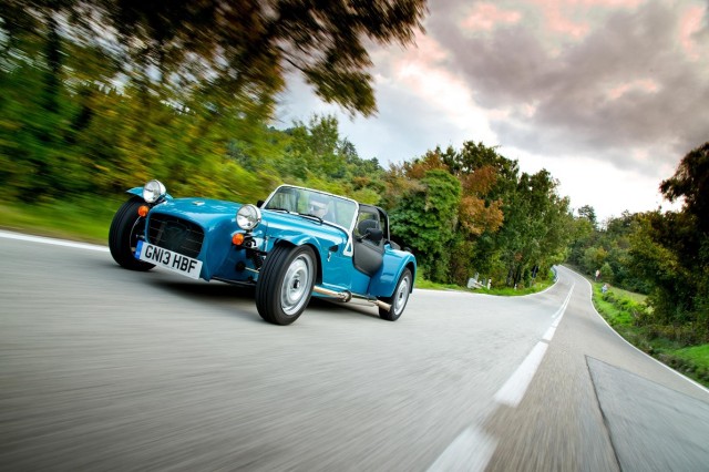 Caterham Seven 160 (8).jpg